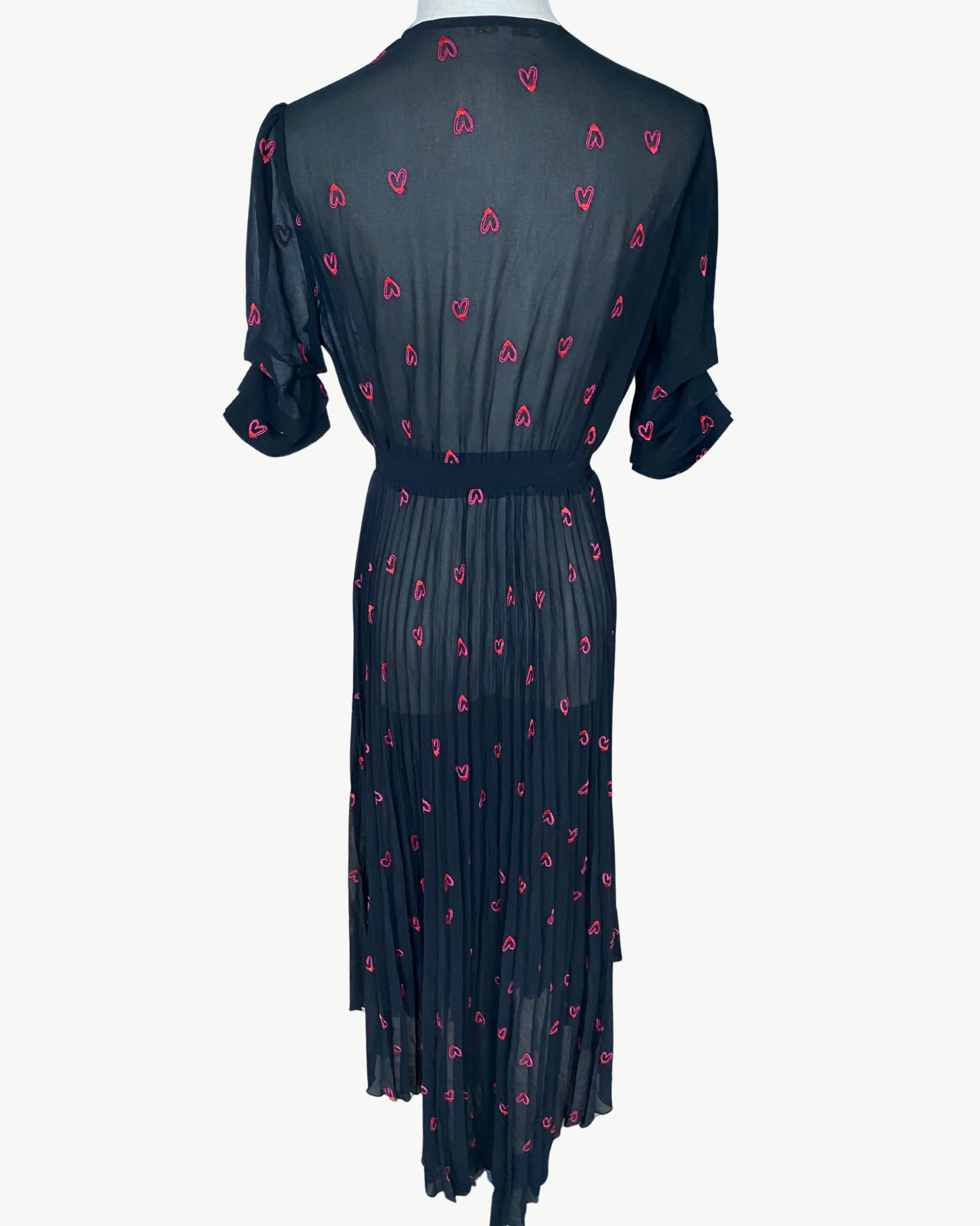 MAJE・Short Sleeves Black Dress With Heart Design