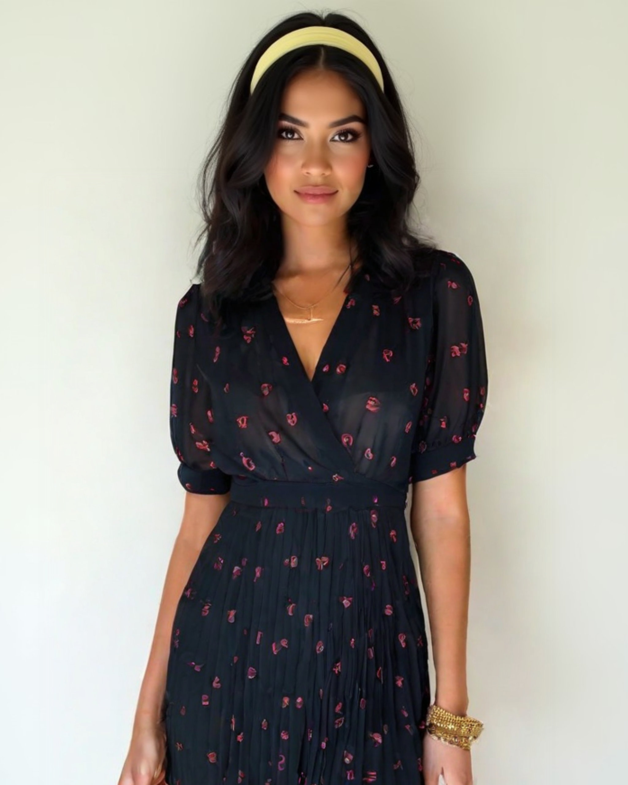 MAJE・Small・Short Sleeves Black Dress With Heart Design | Free UAE Delivery Above 150AED・Shop Preloved items at NOOVO