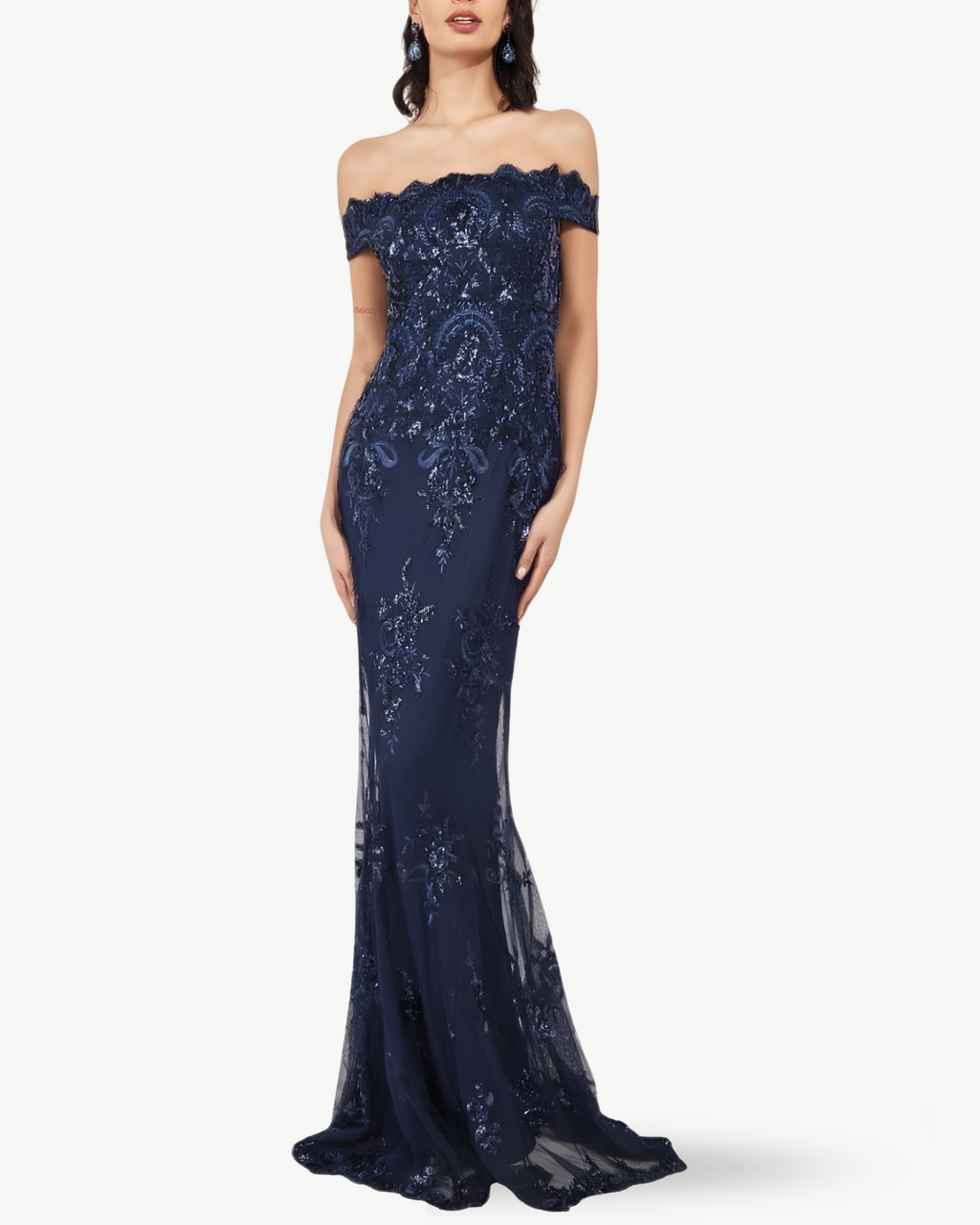 Small ∙ Long Over The Shoulders Evening Dress | Free UAE Delivery Above 150AED・Shop Preloved items at NOOVO